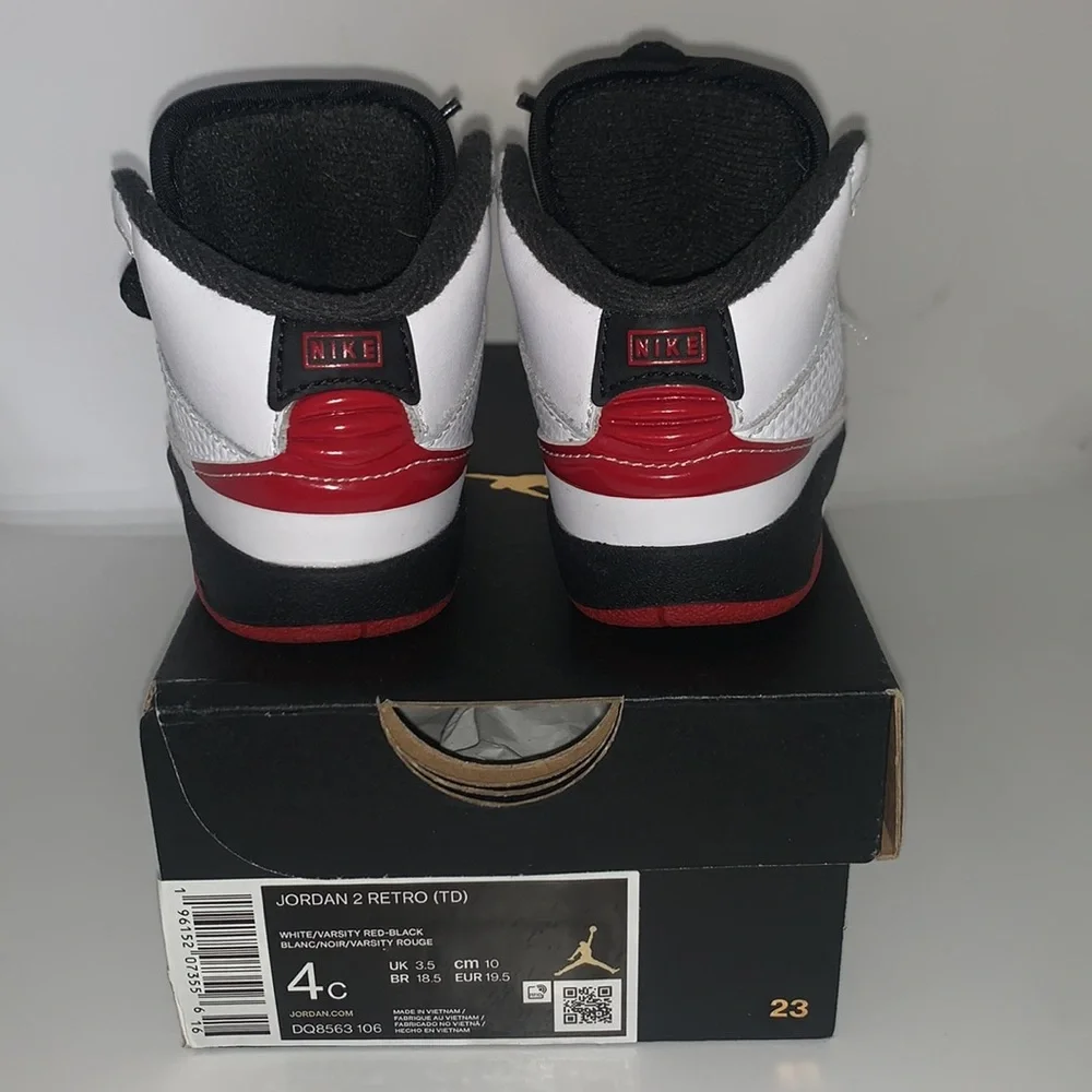 Jordan 2 Retro - Picture 4 of 5